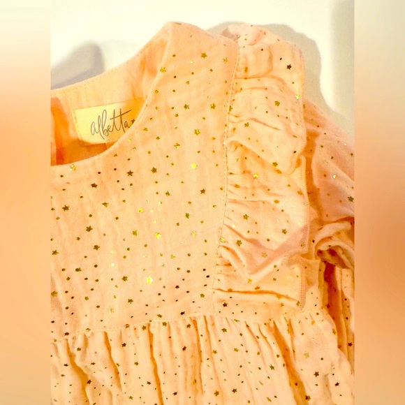 Pink and Gold playsuit 18-24mo - Picture 3 of 5